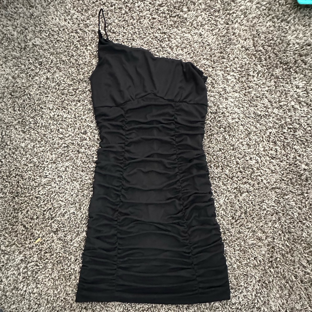 Forever 21 Black One Shoulder Dress